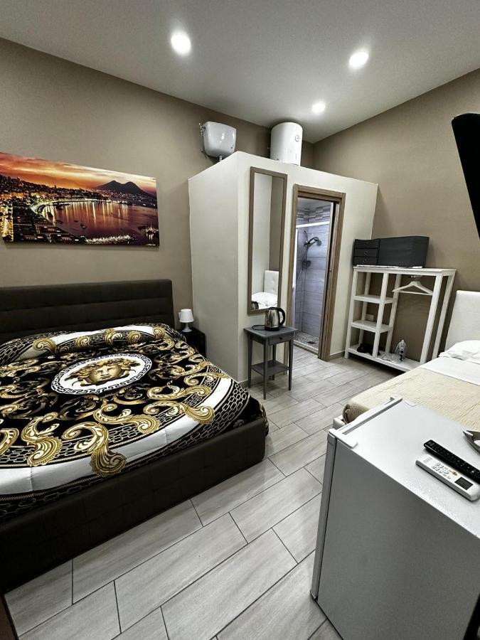 B&B Spaccanapoli A Due Passi Da Via Tribunali المظهر الخارجي الصورة